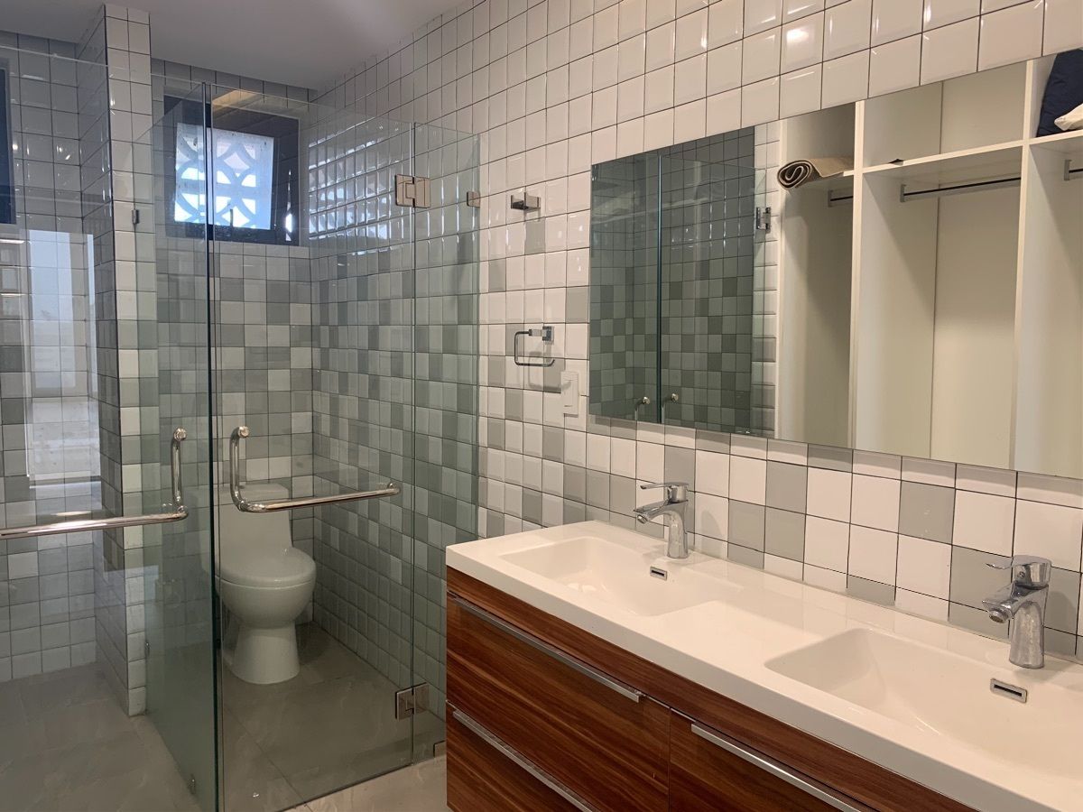 5 de 6: Baño y regadera 