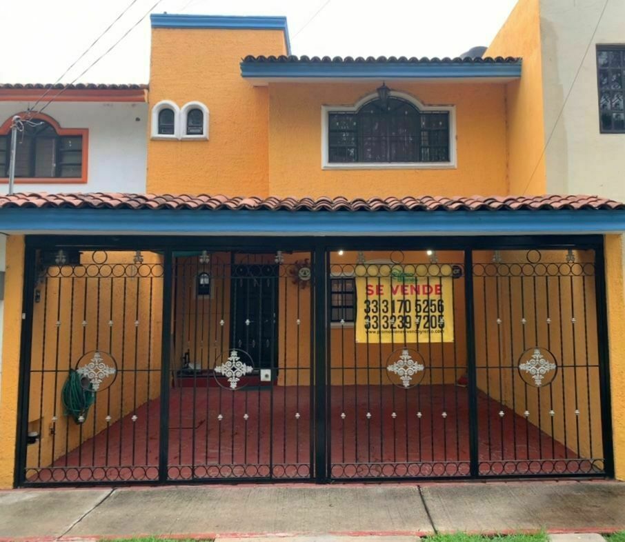 3 casas en venta en Flore del valle, Zapopan, Jalisco 