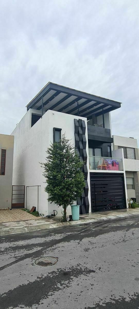 Casa en Cerradas Aviana, foto 1 de 14