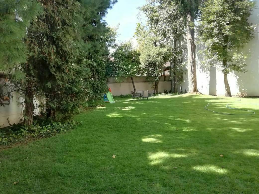 10 de 12: Jardín
