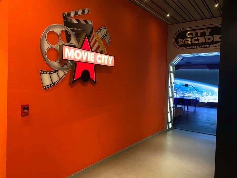 4 de 24: Sala de cine 