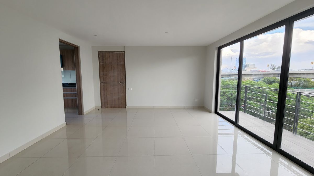 PH con roof garden privado en venta en San Pedro de los Pinos