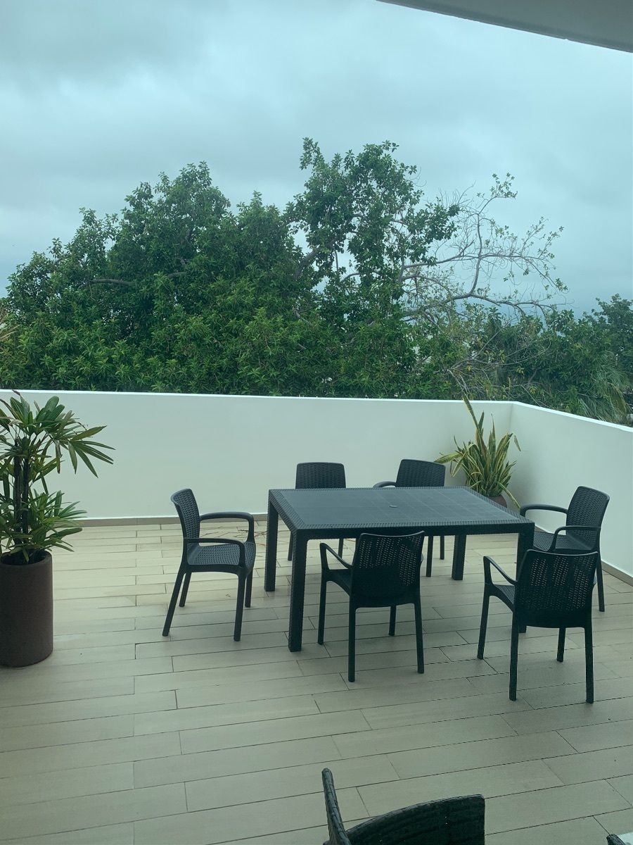 Terraza con vista al malecón, foto 7 de 14