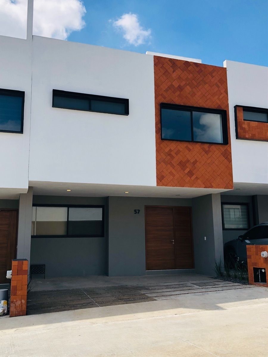 28 casas en venta en Altavista residencial, Zapopan, Jalisco -  