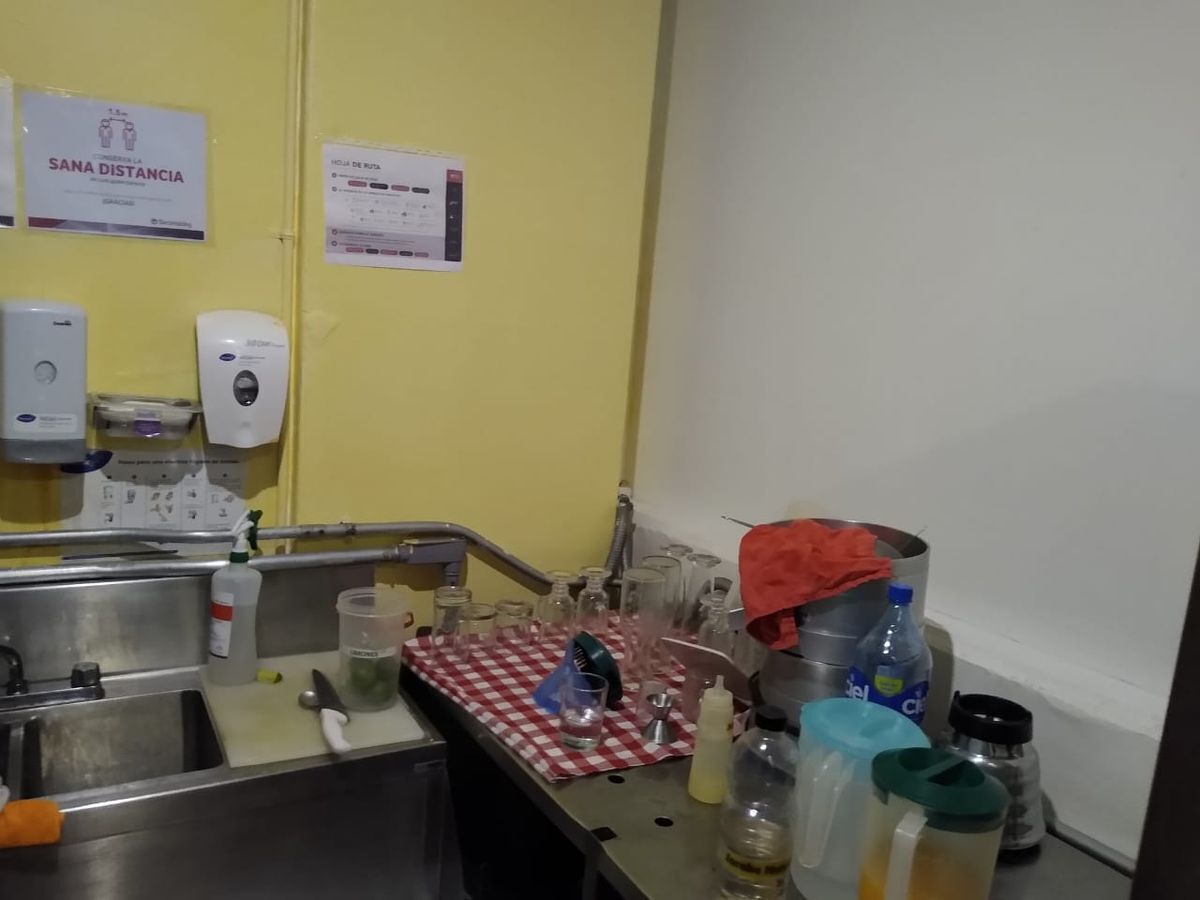 OFREZCO EN RENTA LOCAL PARA RESTAURANTE