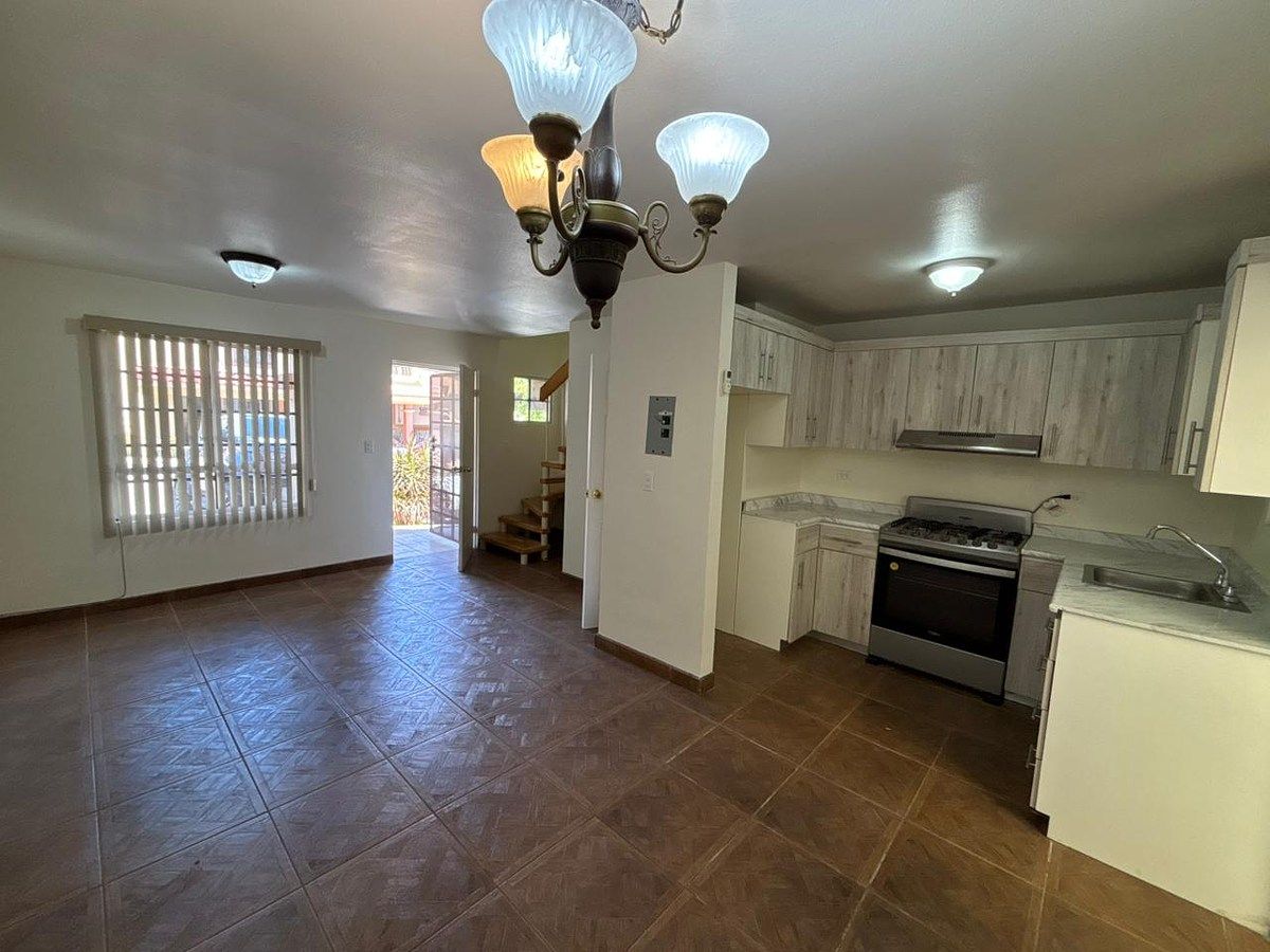 6 de 22: Sala comedor