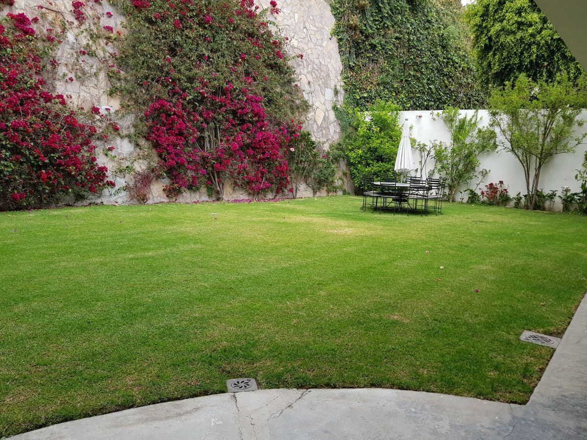 Casa en venta en Lomas de Tecamachalco