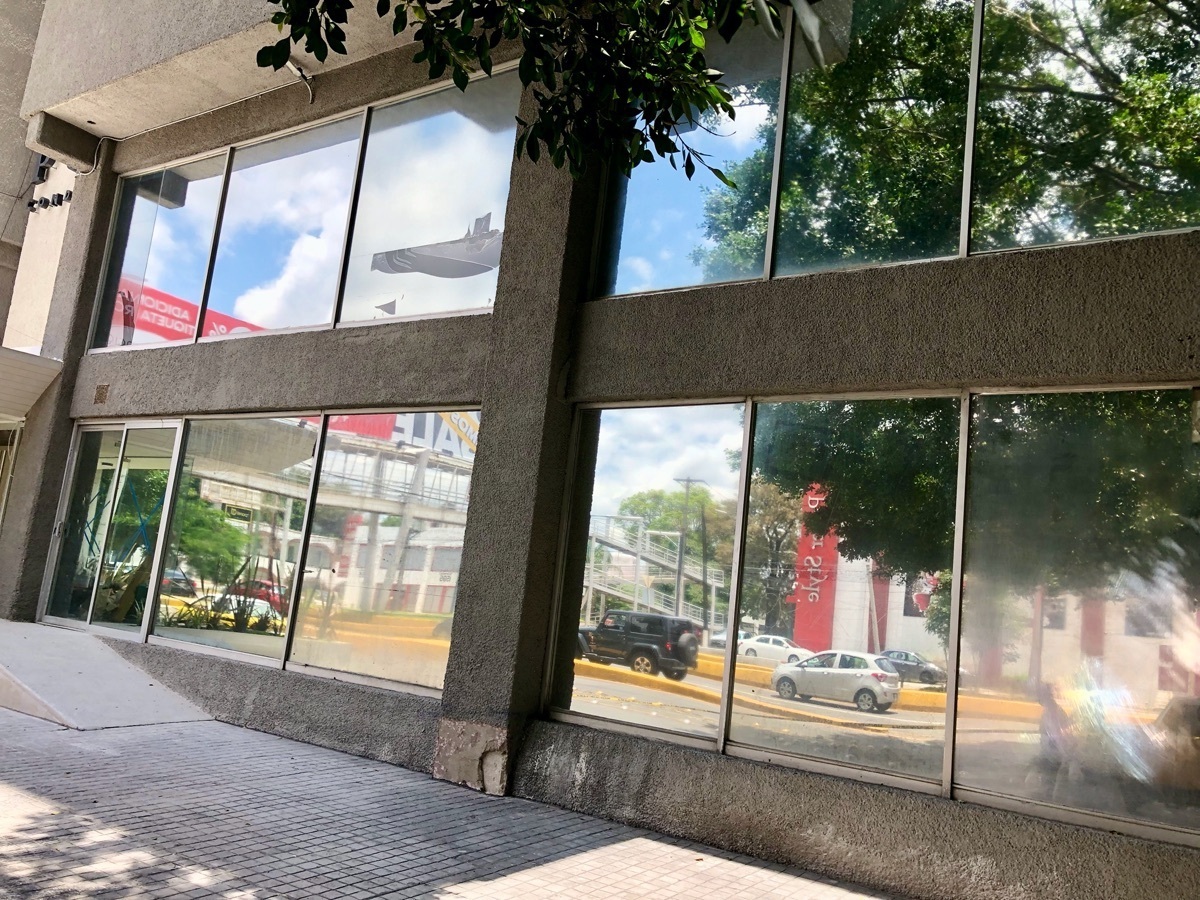 2 de 18