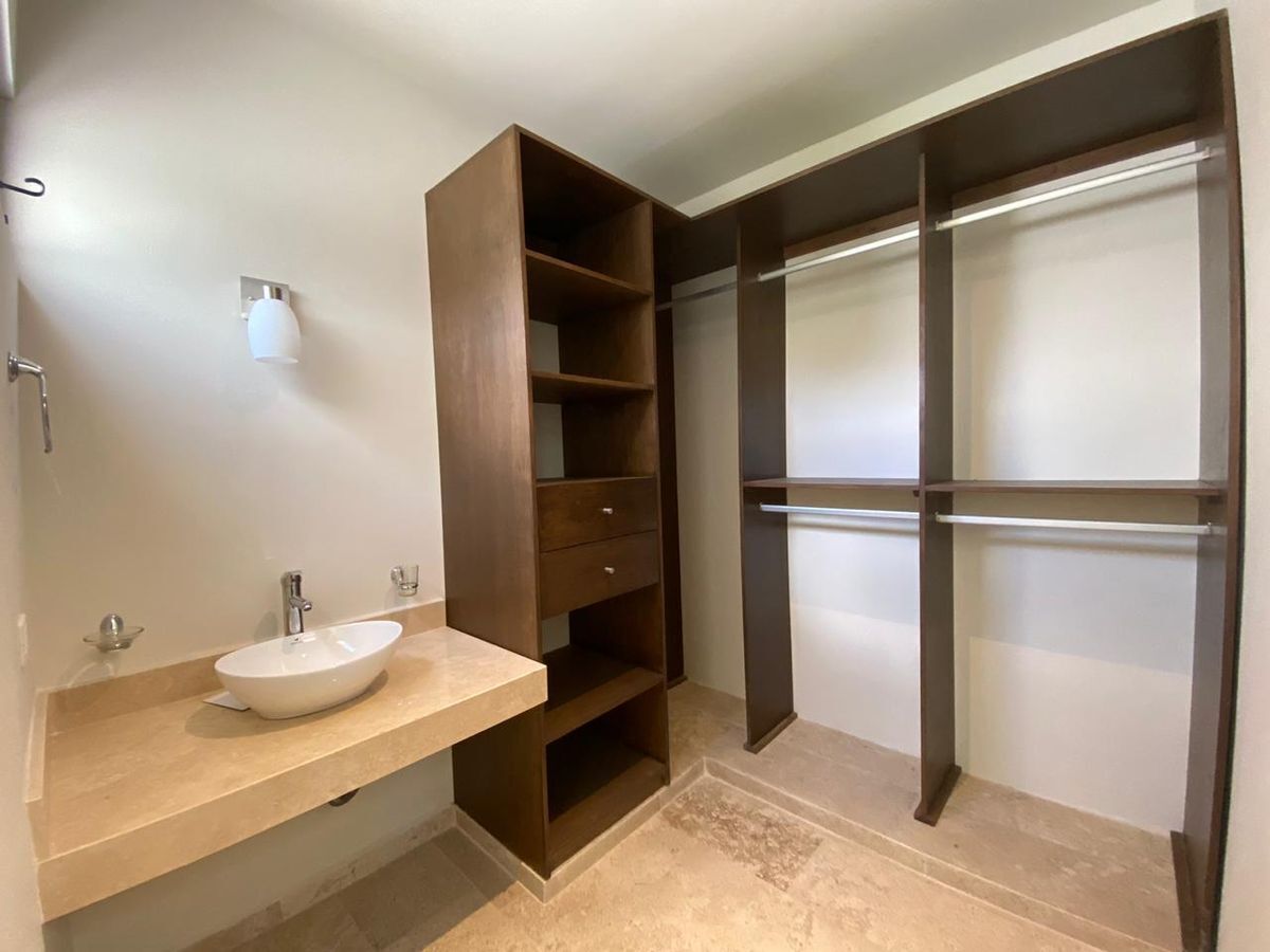 TOWNHOUSE MORA EasyBroker