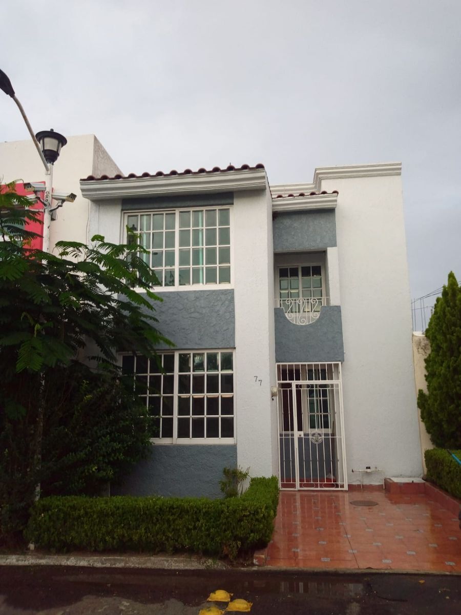 Casa En Venta En Quintas,Del,Valle, Jardines Del Valle, Zapopan ...