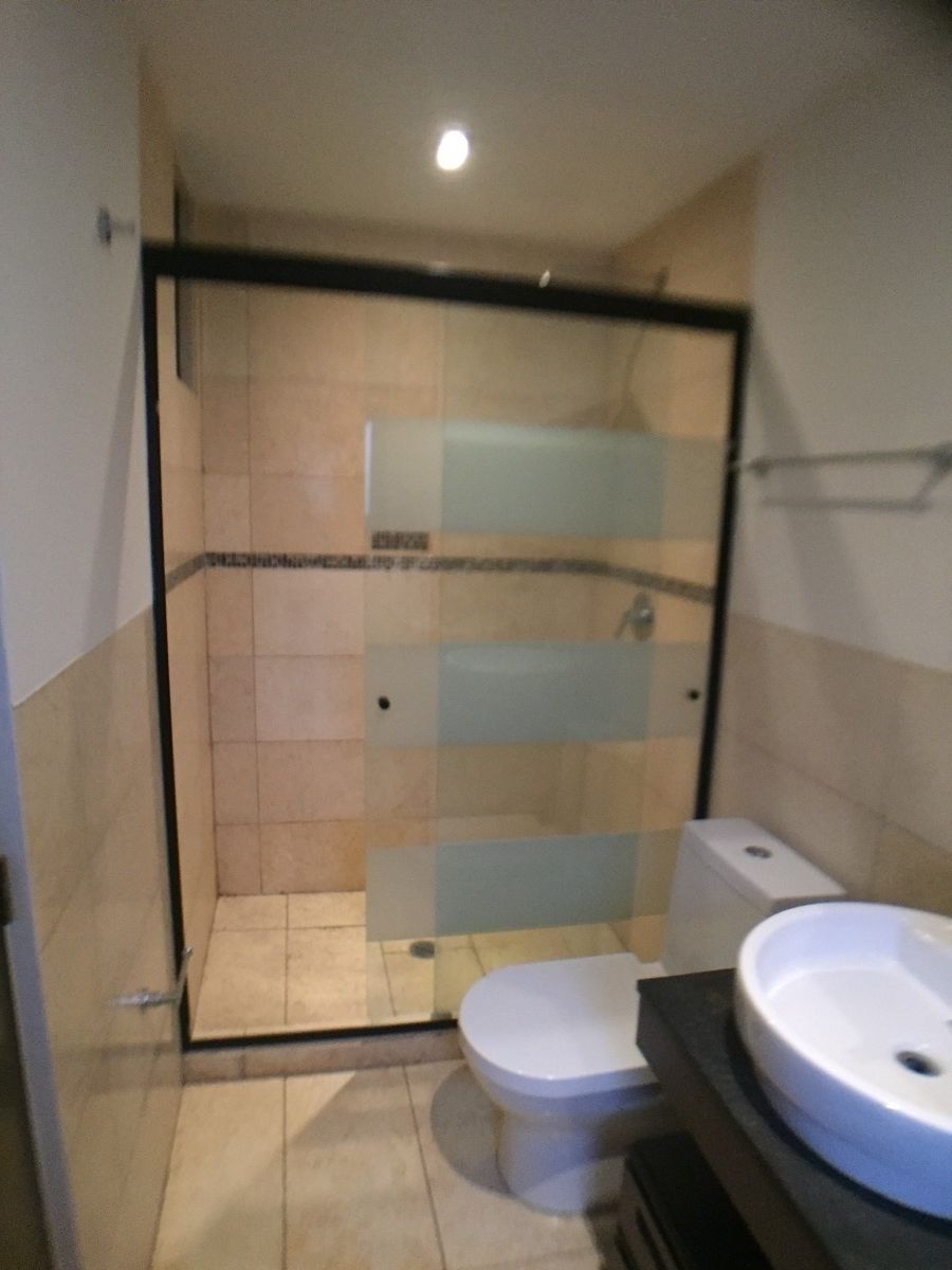 Baño recamara principal, foto 13 de 29