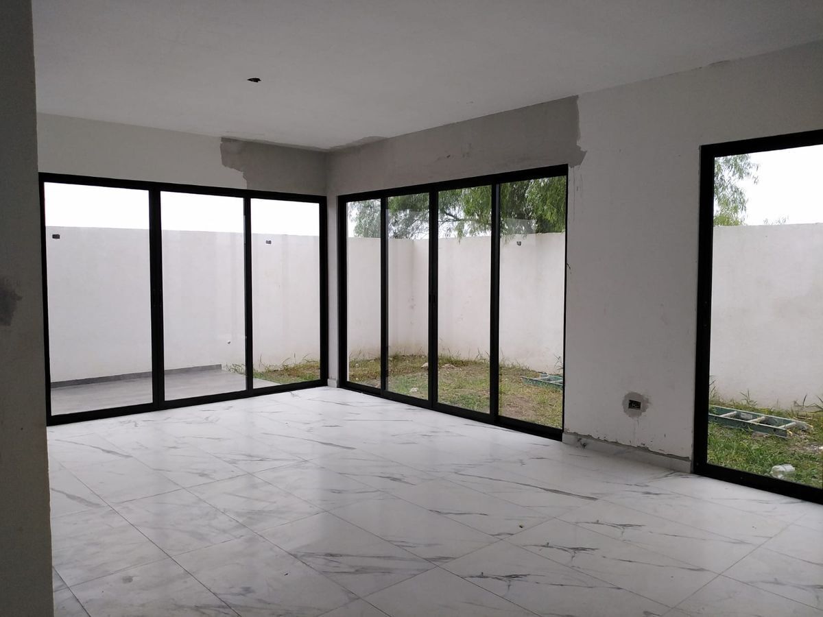 Casa en venta en Fracc. Palmas Green. MEDELLÍN, VERACRUZ. PREVENTA