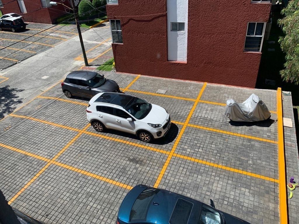 17 de 29: Estacionamiento