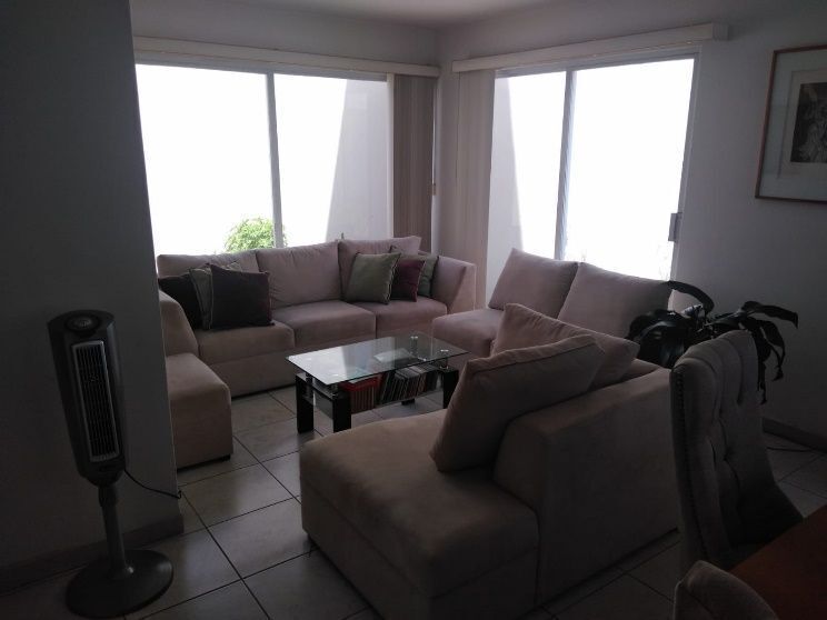 2 de 14: Sala
