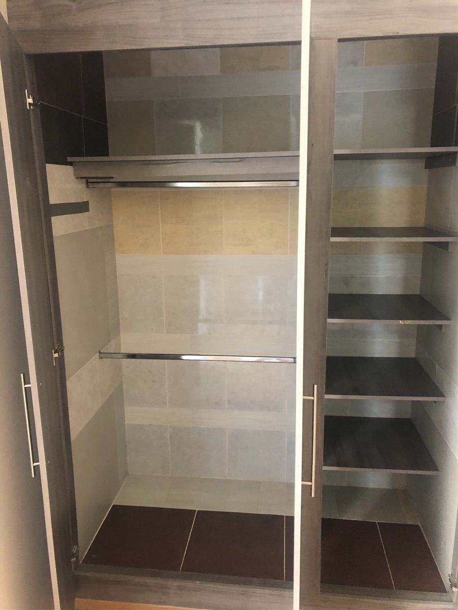15 de 22: Closet segunda recamara