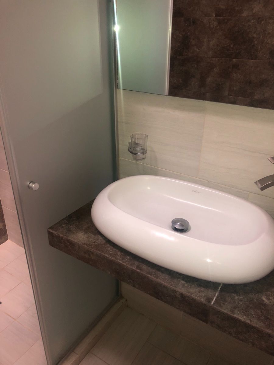 18 de 22: Baño número 2
