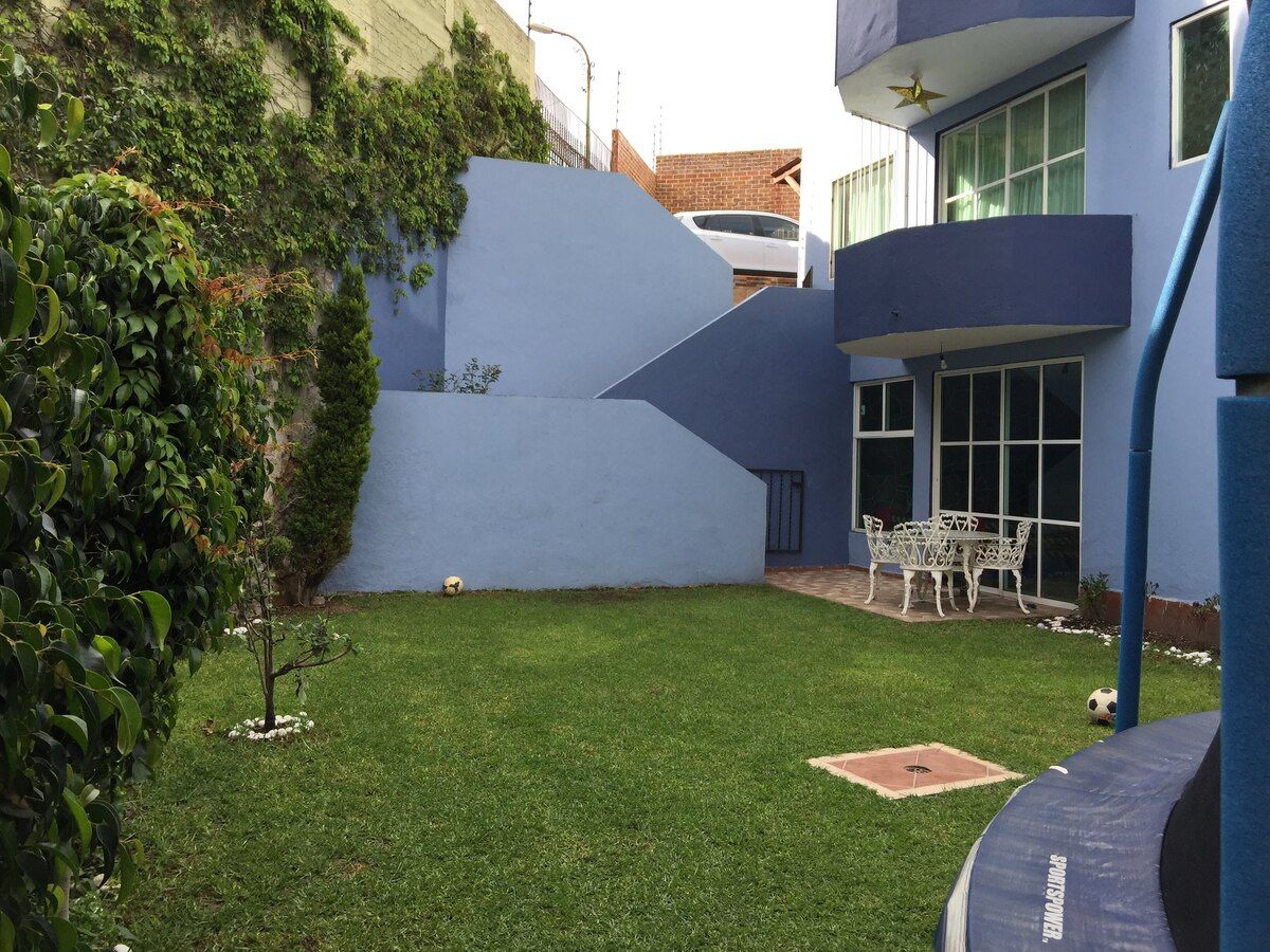 CASA EN ALAMEDAS VENTA O RENTA