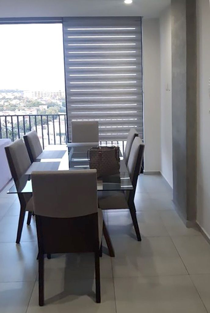 2 de 8: Comedor