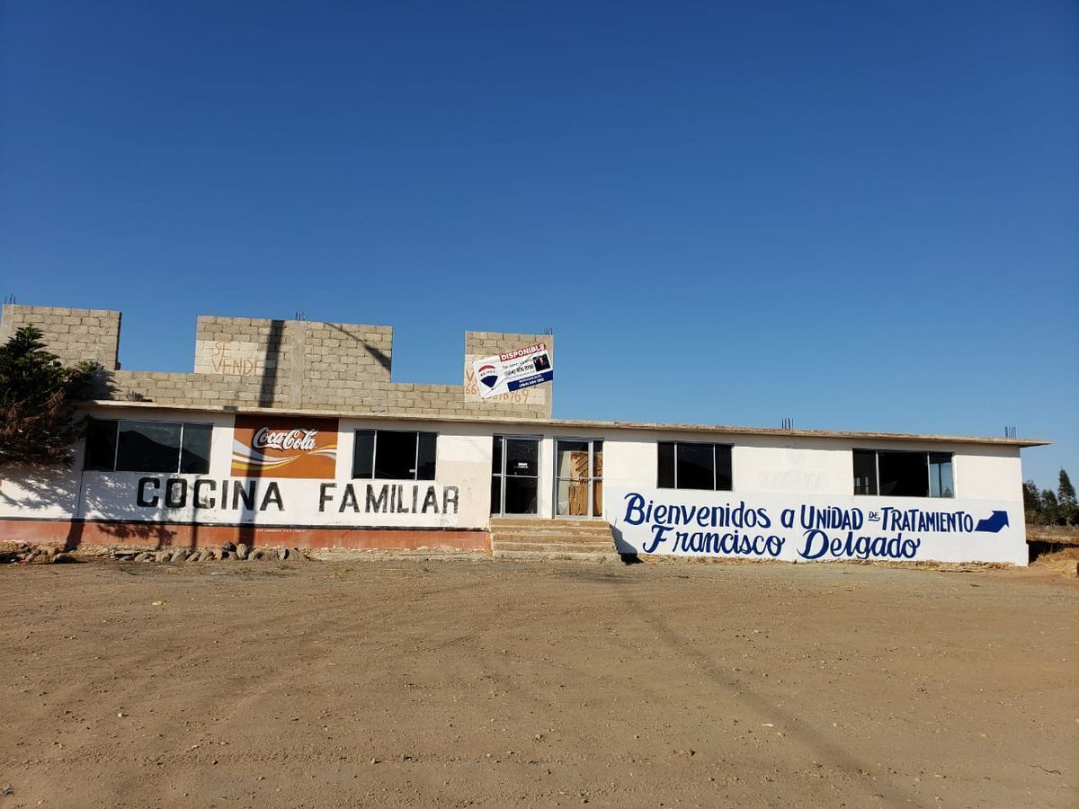 fachada principal de propiedad, photo 1 of 16