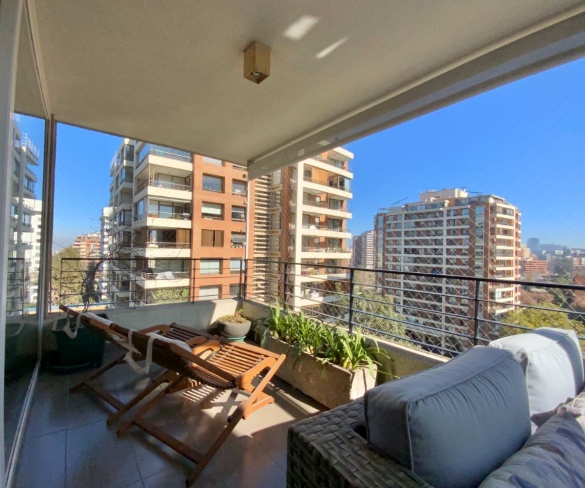 6 de 18: Terraza Principal