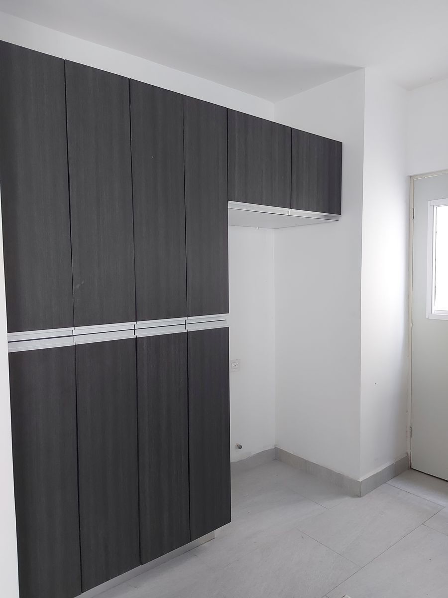 4 de 39: ALAVENA AREA DE REFRIGERADOR