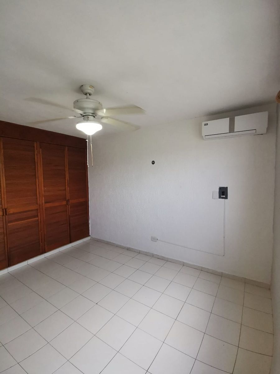 Casa en condominio en Privada las Palmas, Mérida, foto 18 de 28
