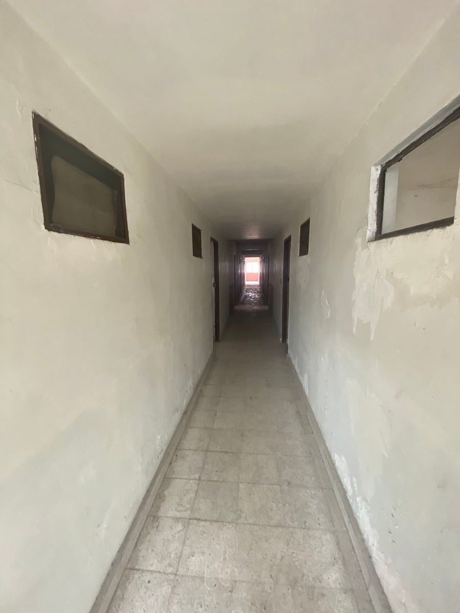 9 de 19: Pasillo 2do piso