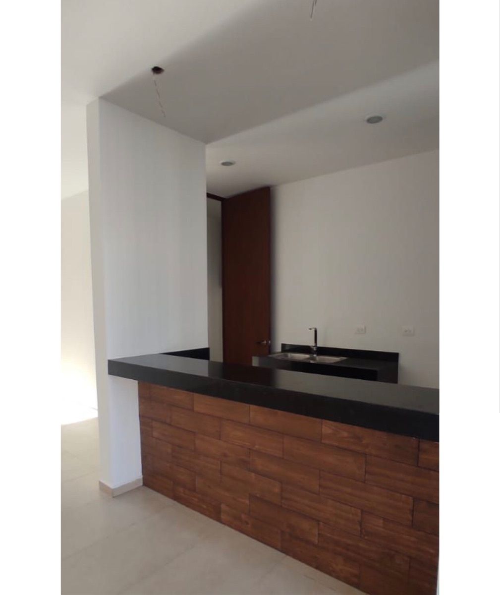 14 de 15: Avance de obra