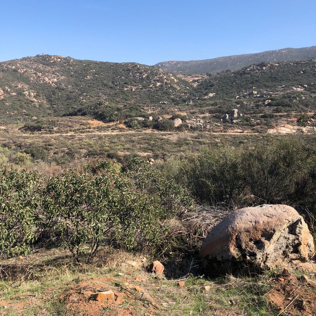 Terreno en Venta en Hacienda Valle Los Encinos en Rancho Tecate