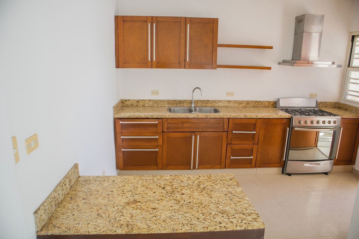 5 of 21: Cocina