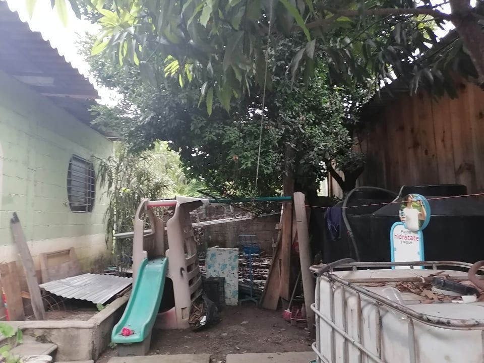 4 de 9