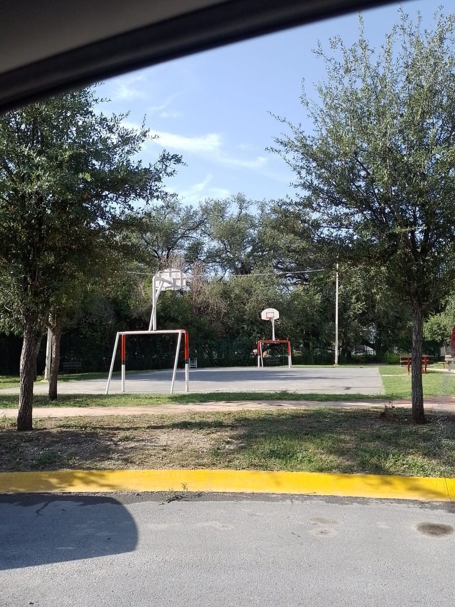 4 de 15