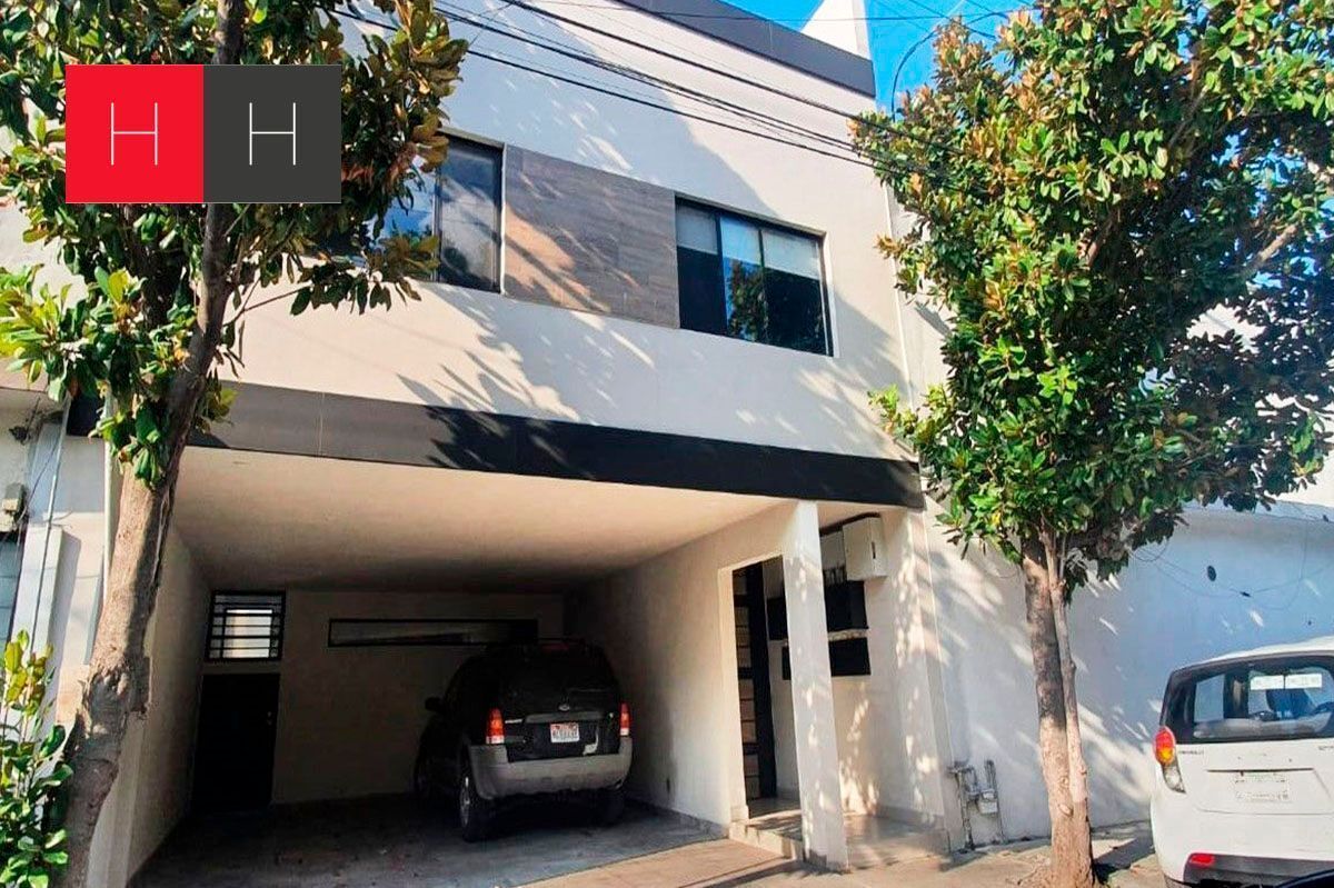 Edificio con Departamentos en venta en San Pedro Garza García