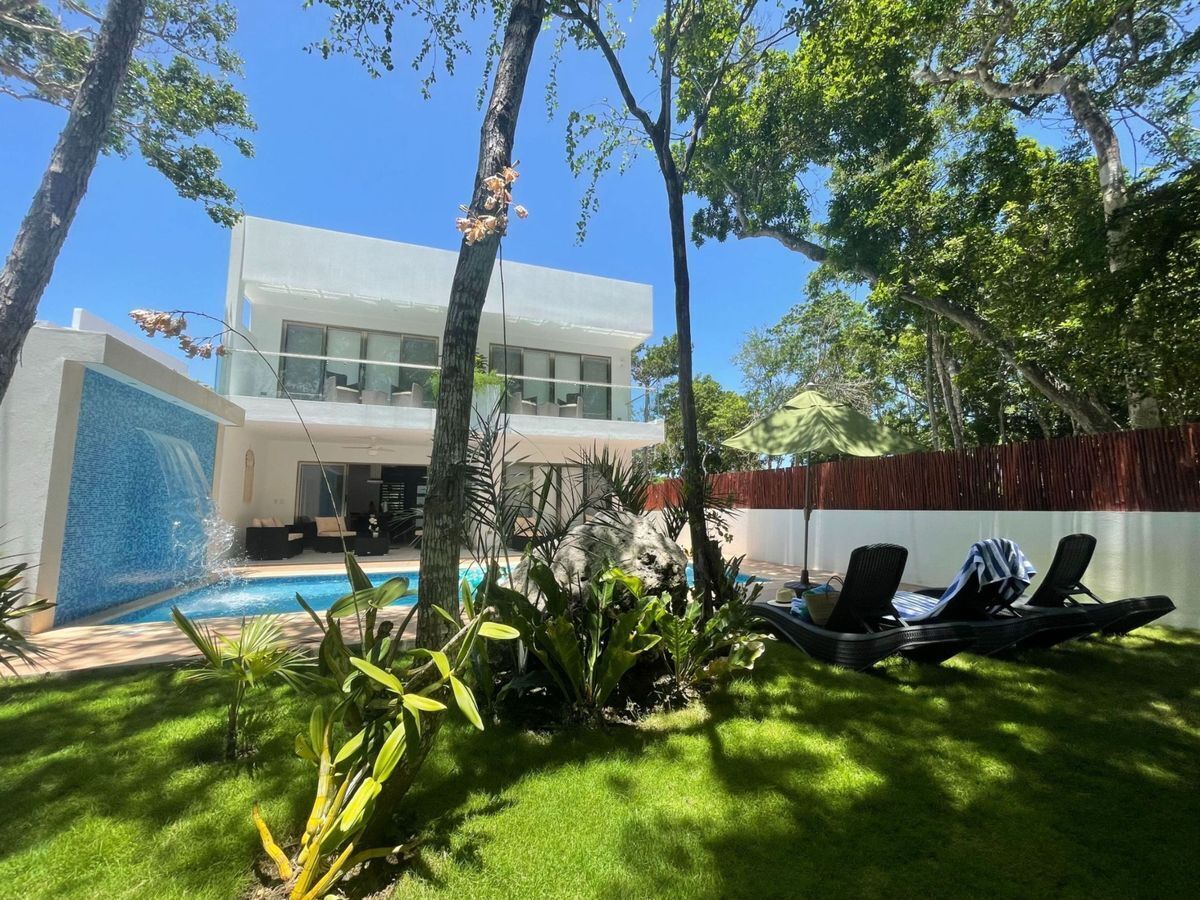 AllProperty - Villa PRECIO REDUCIDO con alberca privada con 100 m2 de zona arbolada