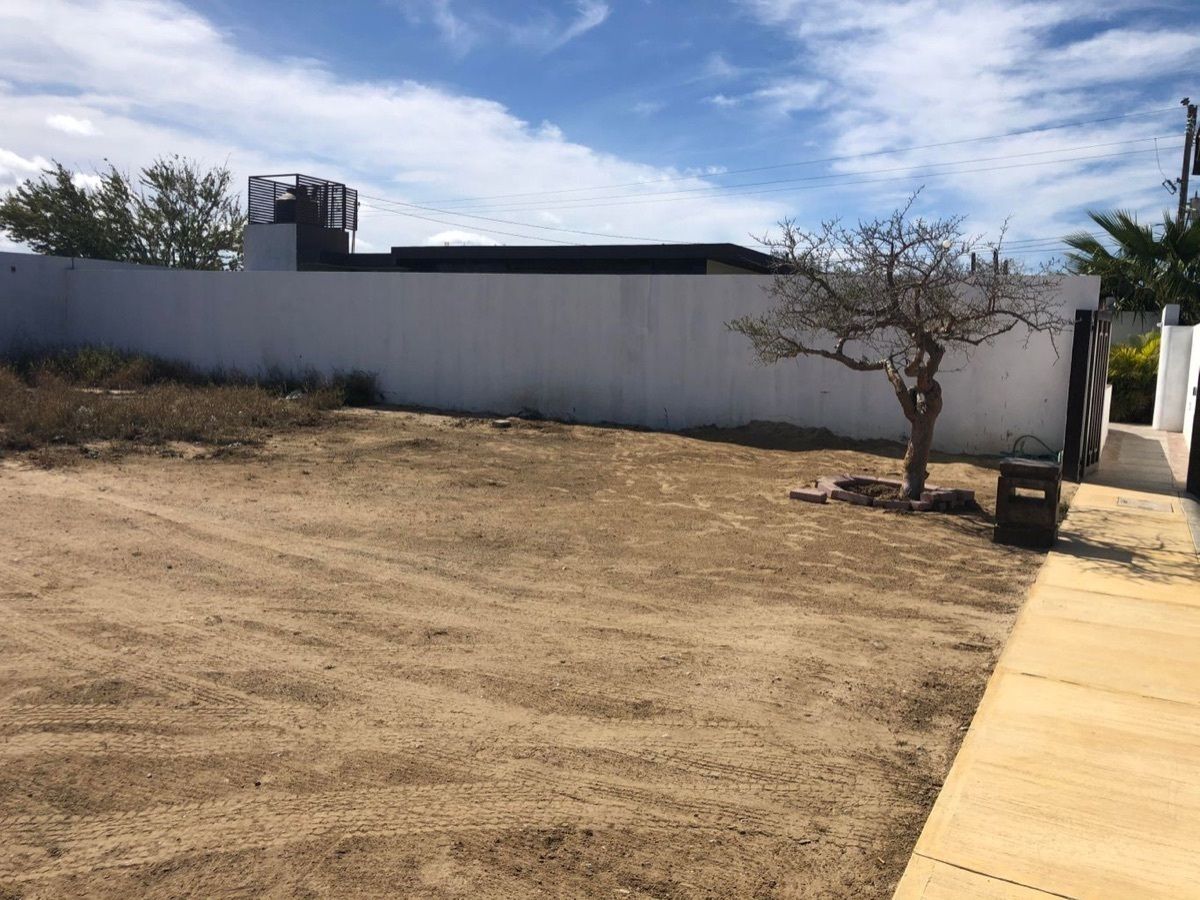Lote plano, foto 3 de 34