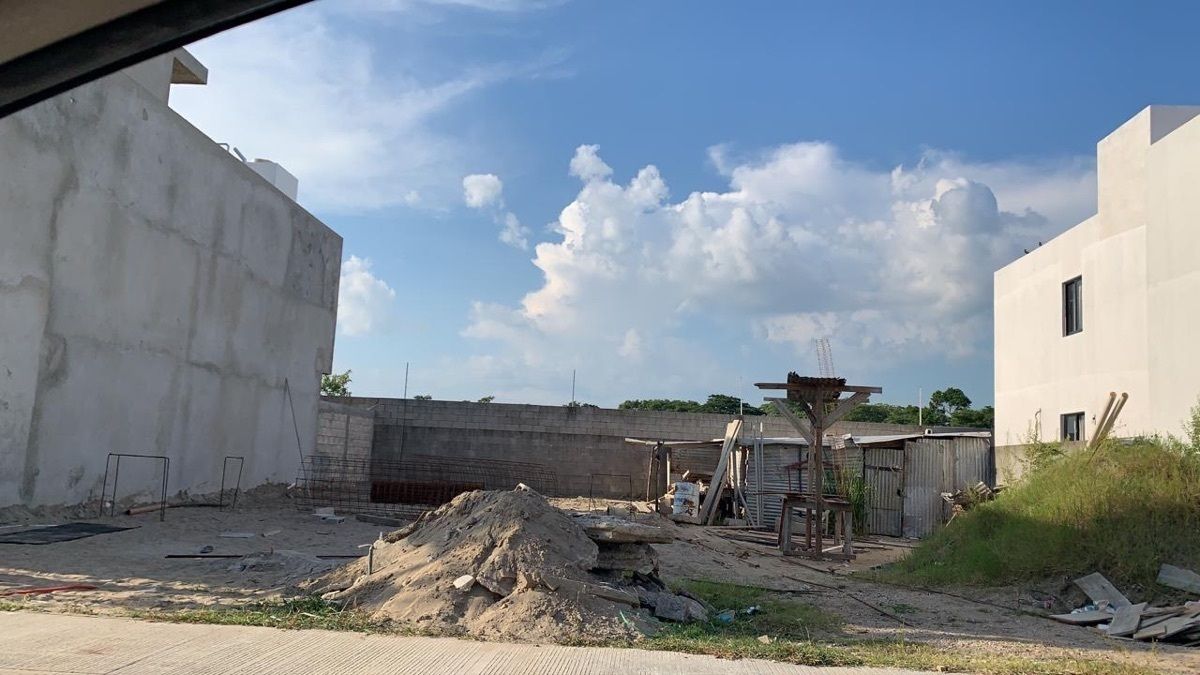 4 de 11: UBICACIÓN DEL LOTE 
(LADO DERECHO DE LA IMAGEN )