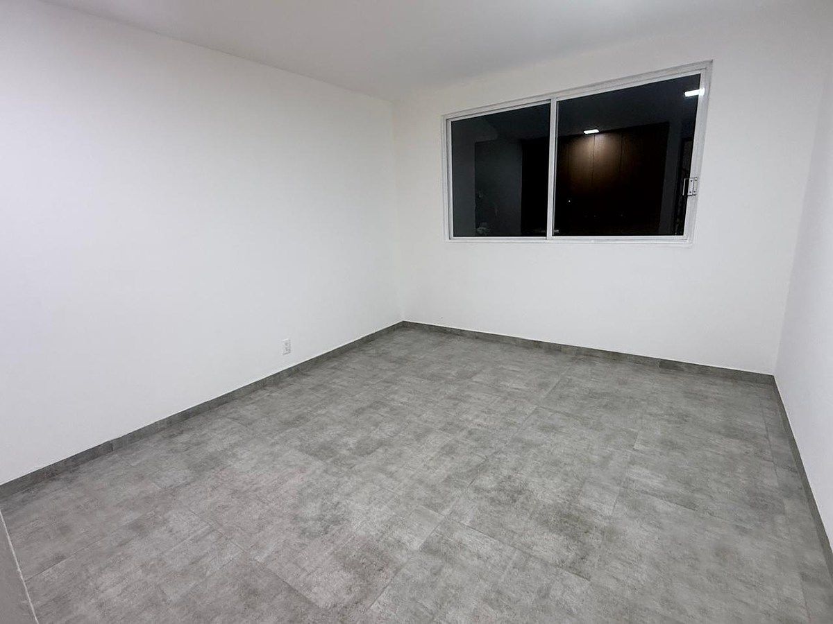 17 de 31: Recámara 2