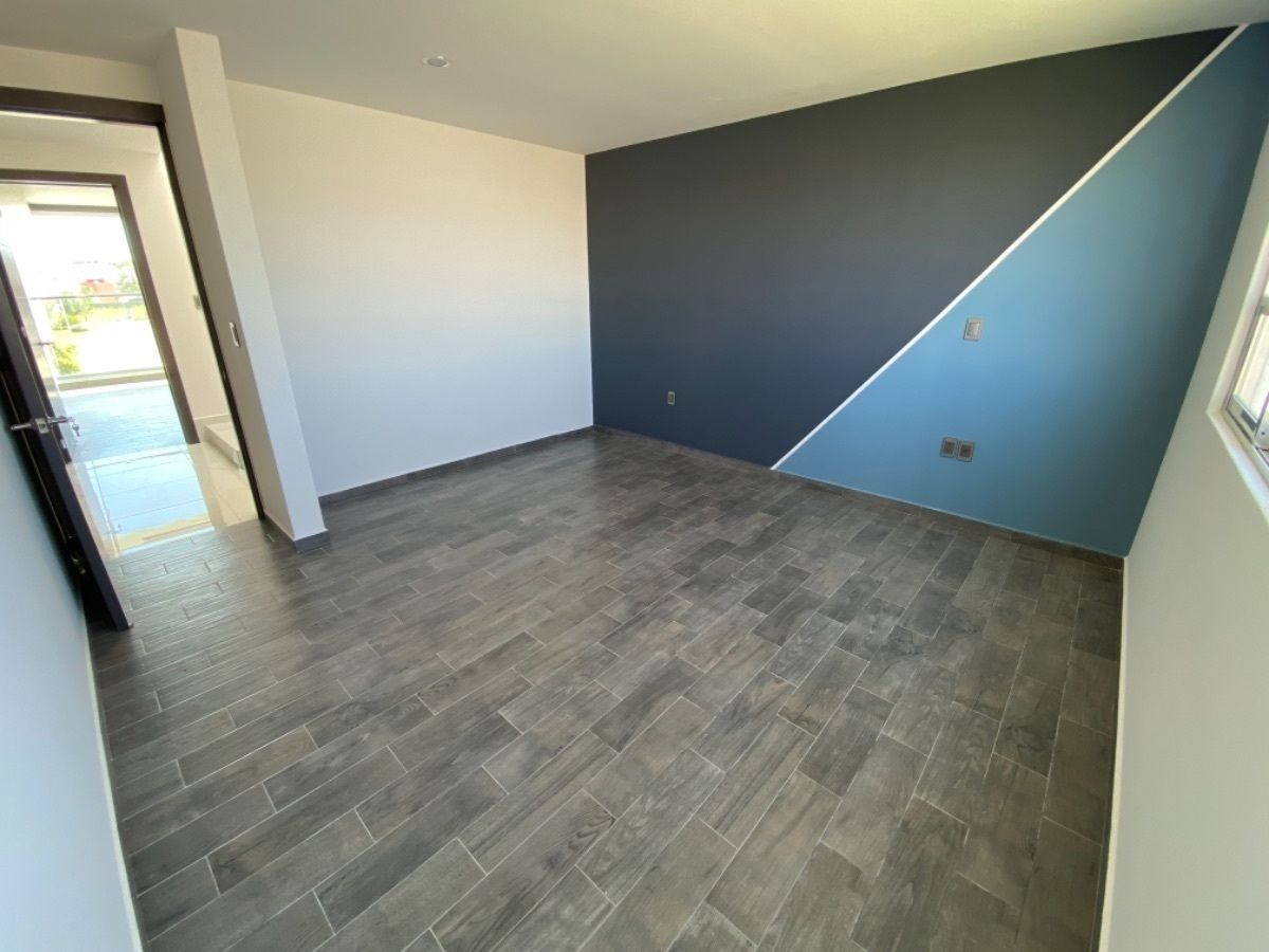 14 of 21: Recámara secundaria