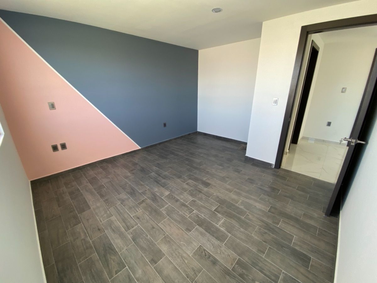 15 of 21: Segunda recámara secundaria