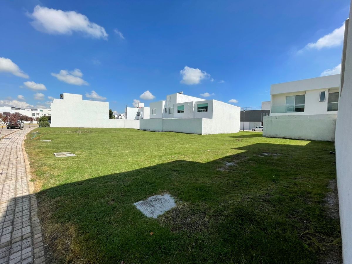 4 de 16: Terrenos en venta, lotes 11 y 19