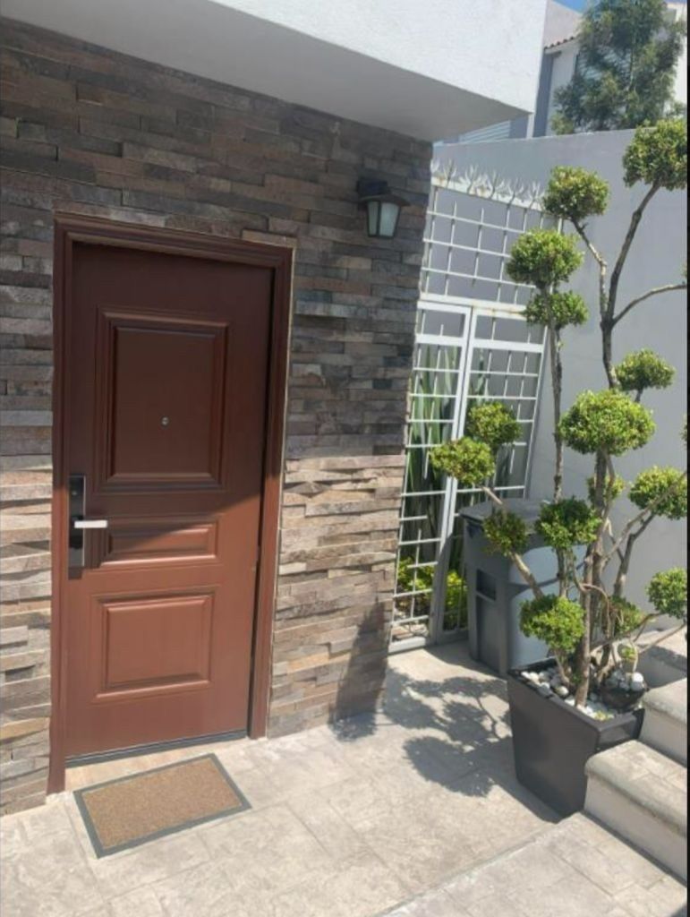 6 de 50: Entrada