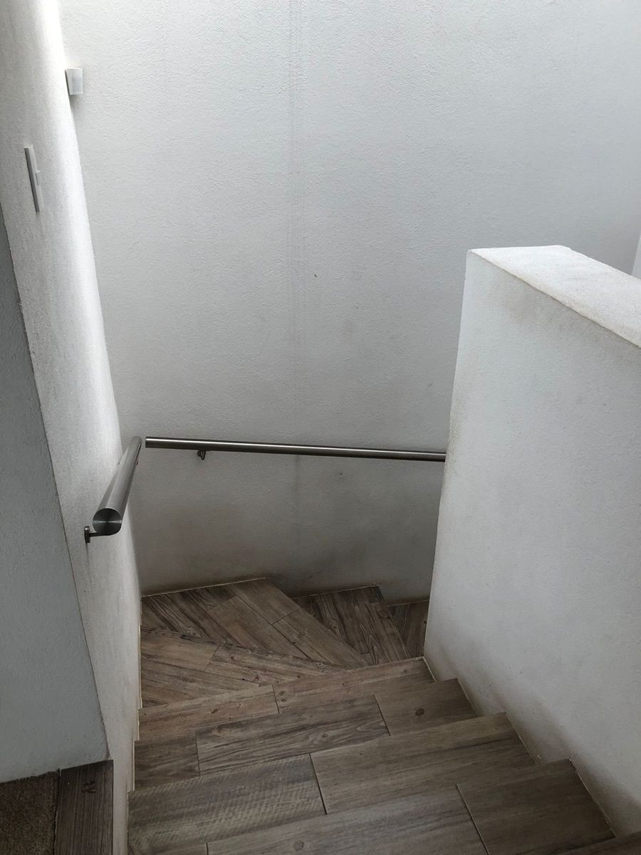 25 de 50: Escalera
