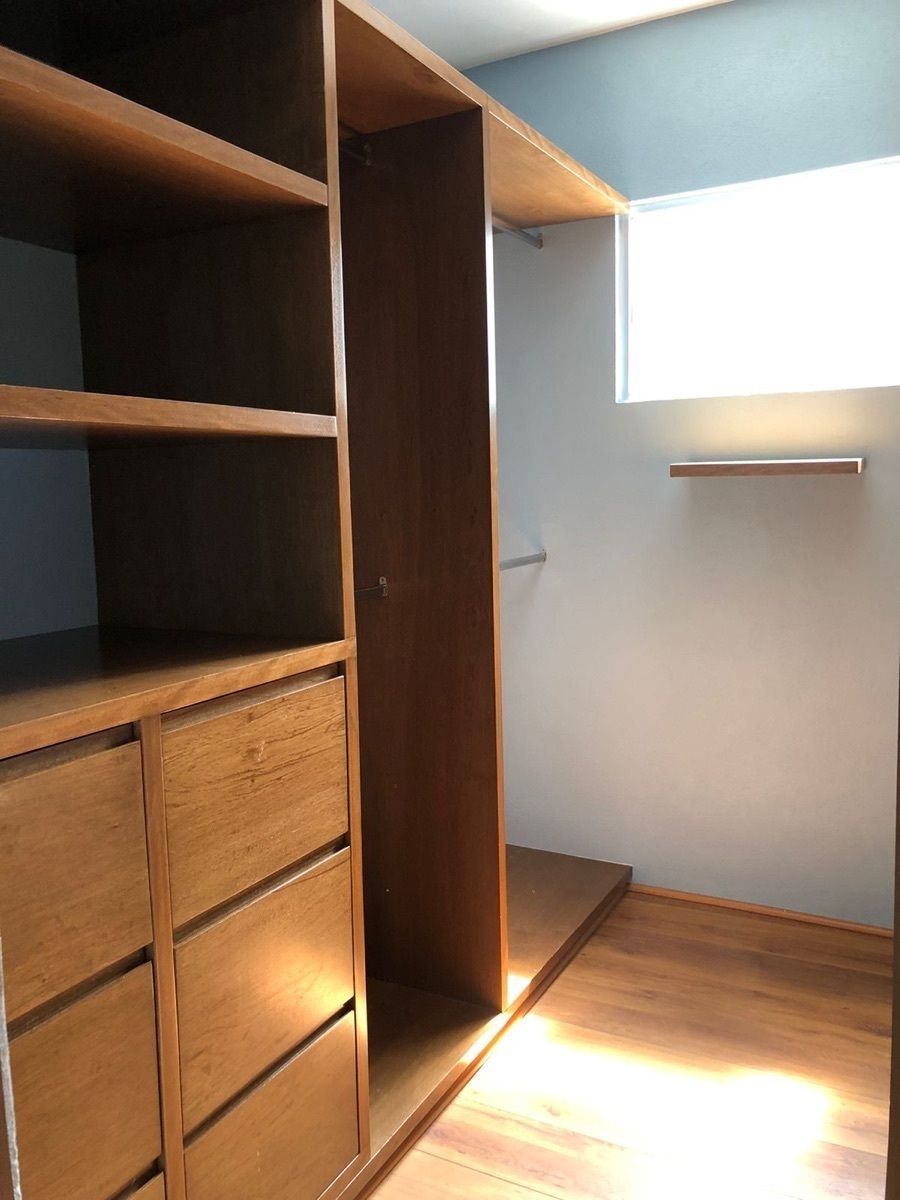 30 de 50: Vestidor Rec. 1