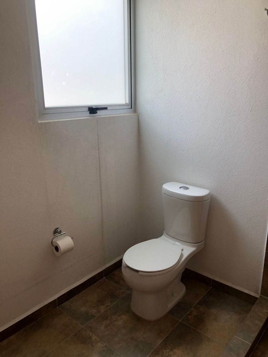 46 de 50: Baño Recámara Principal
