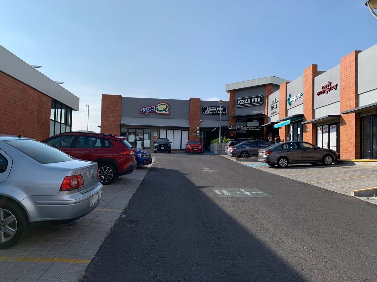 Retail Space in Cumbres del Lago, Querétaro, photo 9 of 14