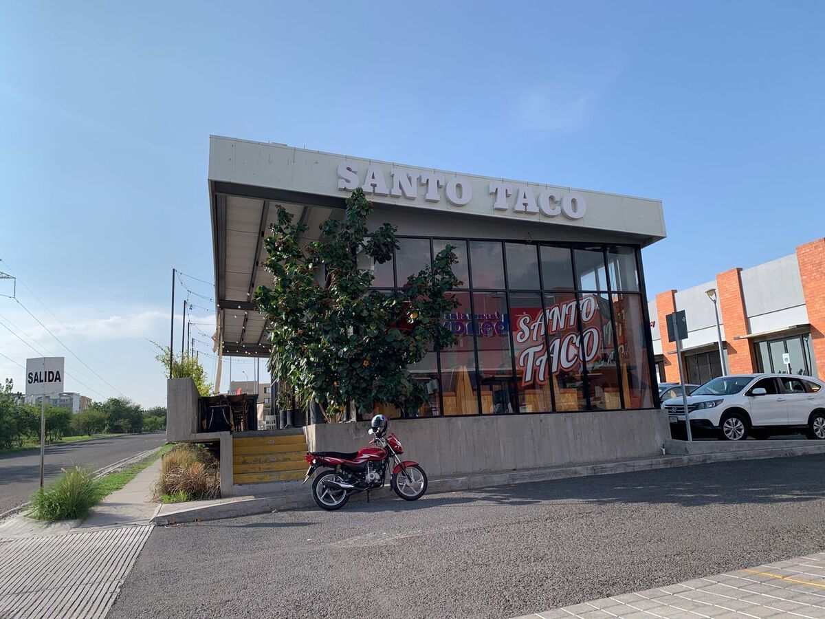 Retail Space in Cumbres del Lago, Querétaro, photo 13 of 14