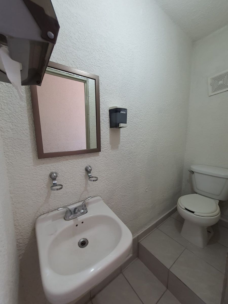 7 de 13: Baño