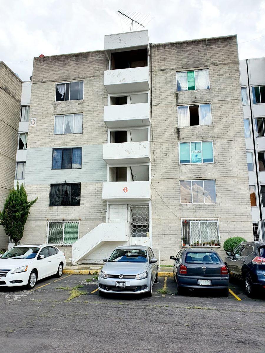 1 de 16: Fachada