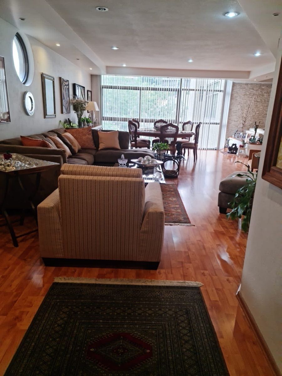 Departamento en Av. Country Club, foto 1 de 11