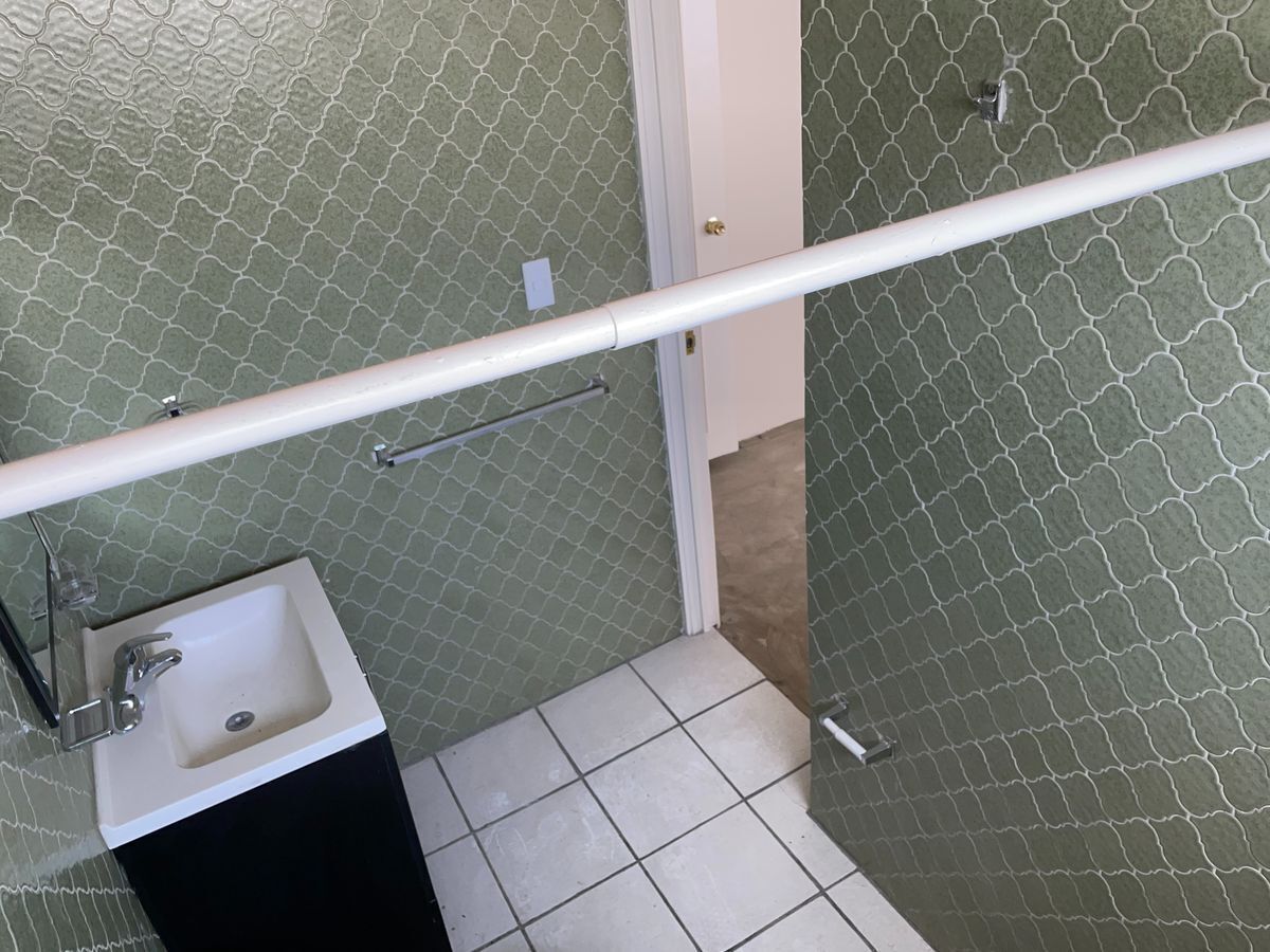 24 de 36: baño cuarto principal